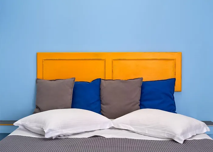 Colors In - House For 6 People In The Of Paros 別荘 ナウサ