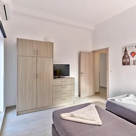 Colors In - House For 6 People In The Of Paros * 纳乌萨