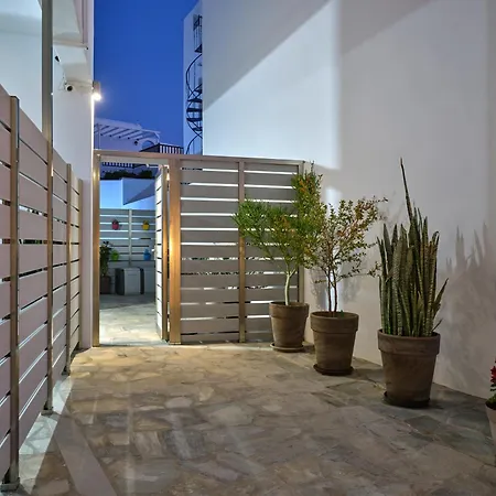 Colors In - House For 6 People In The Of Paros 度假居 纳乌萨