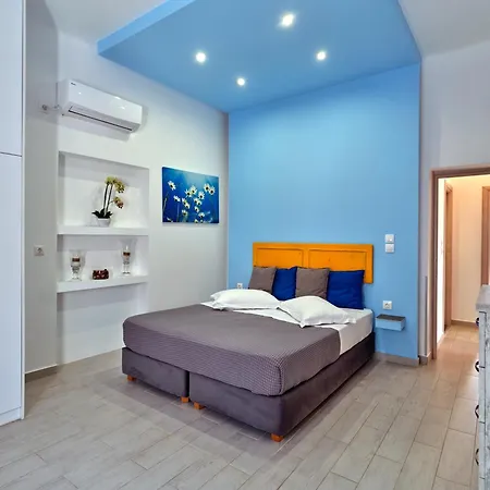 Colors In - House For 6 People In The Of Paros 度假居