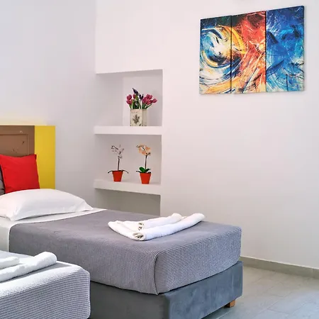 Colors In - House For 6 People In The Of Paros 度假居 纳乌萨